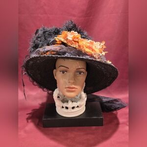 Elsie Massey VTG Victorian Gothic Crushed Velvet Top/Straw Base Hat